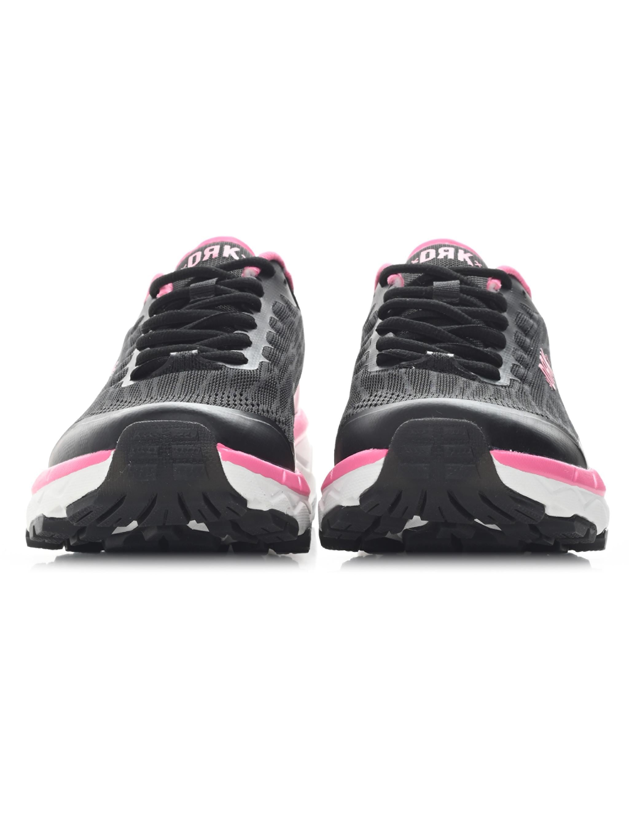 RAPID SHIELD W Running Shoes Dorko Middle East