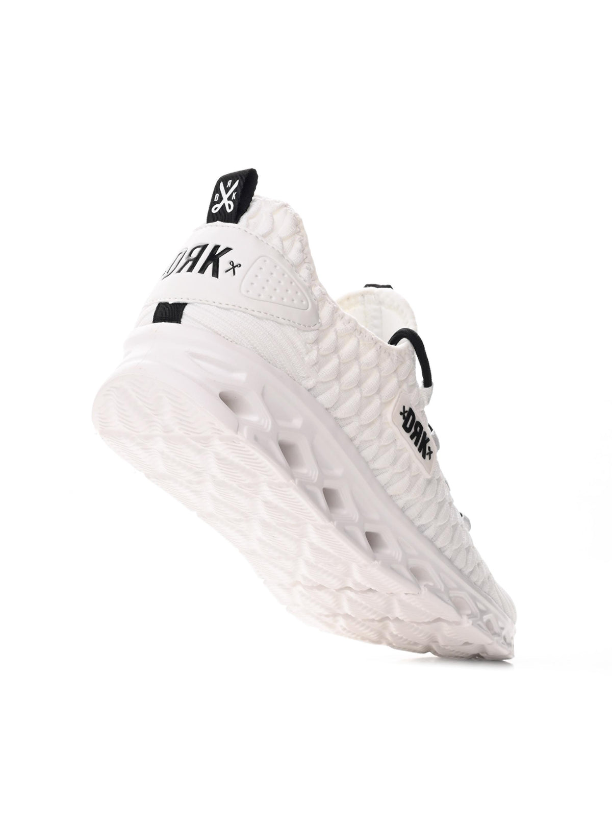 ULTRALIGHT SNEAKERS Dorko Middle East