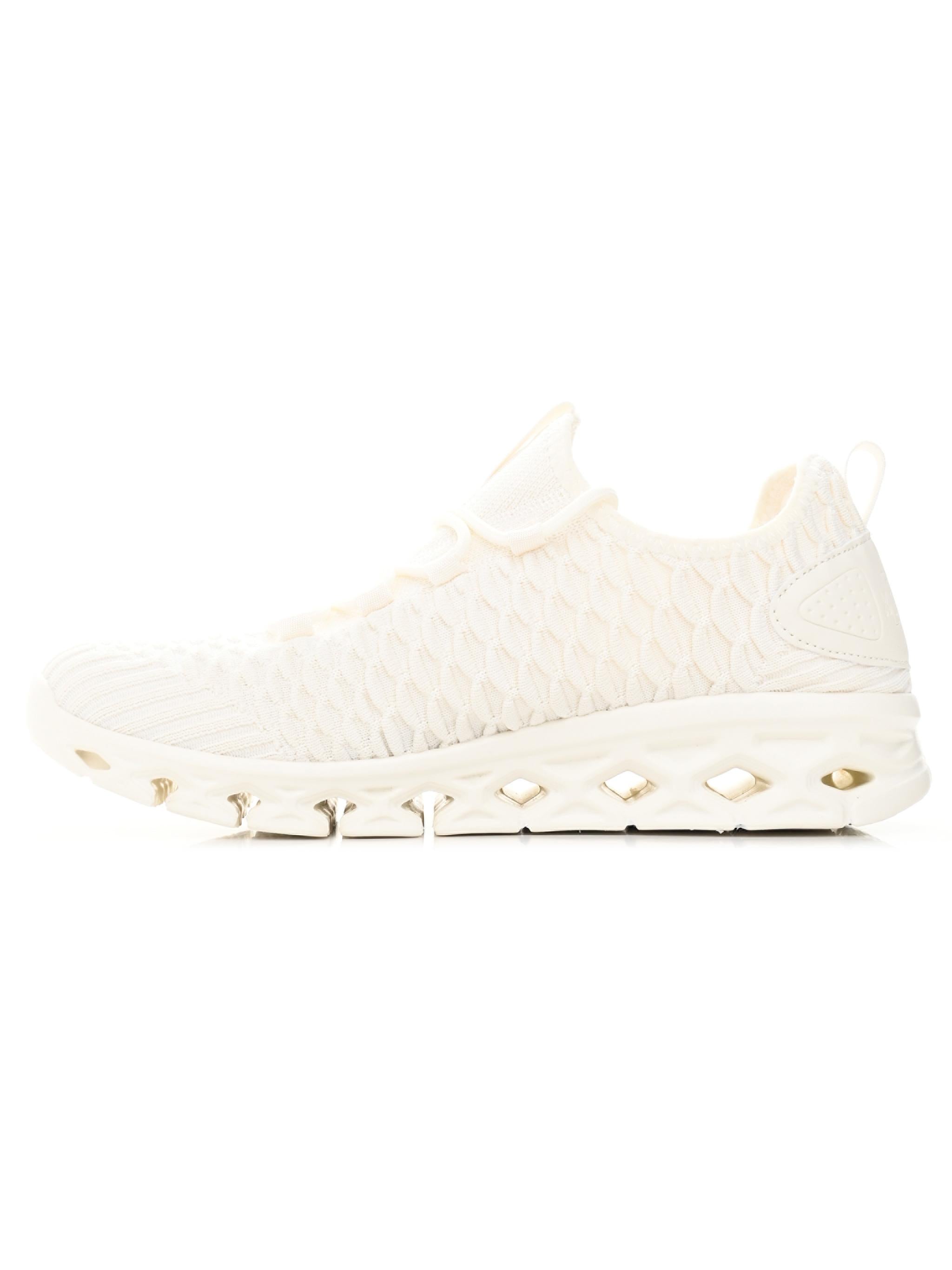 ULTRALIGHT W Dorko Middle East