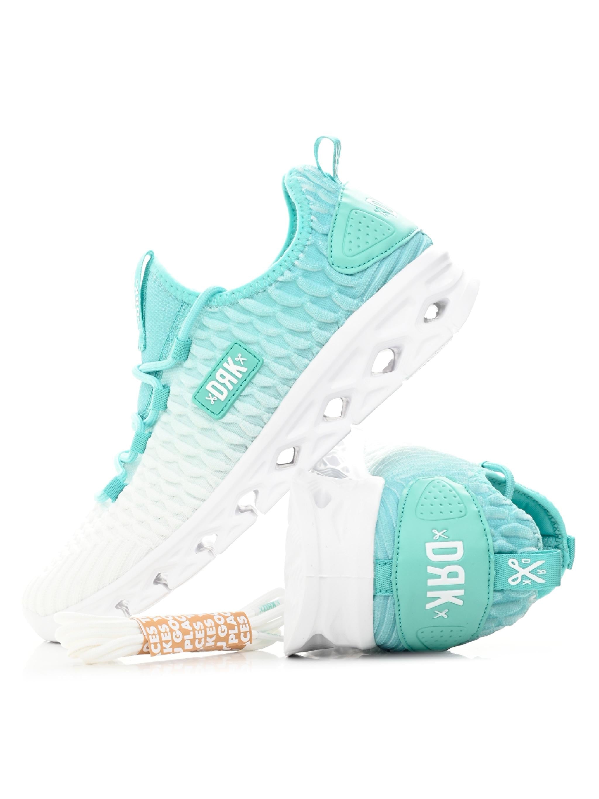 ULTRALIGHT W Dorko Middle East