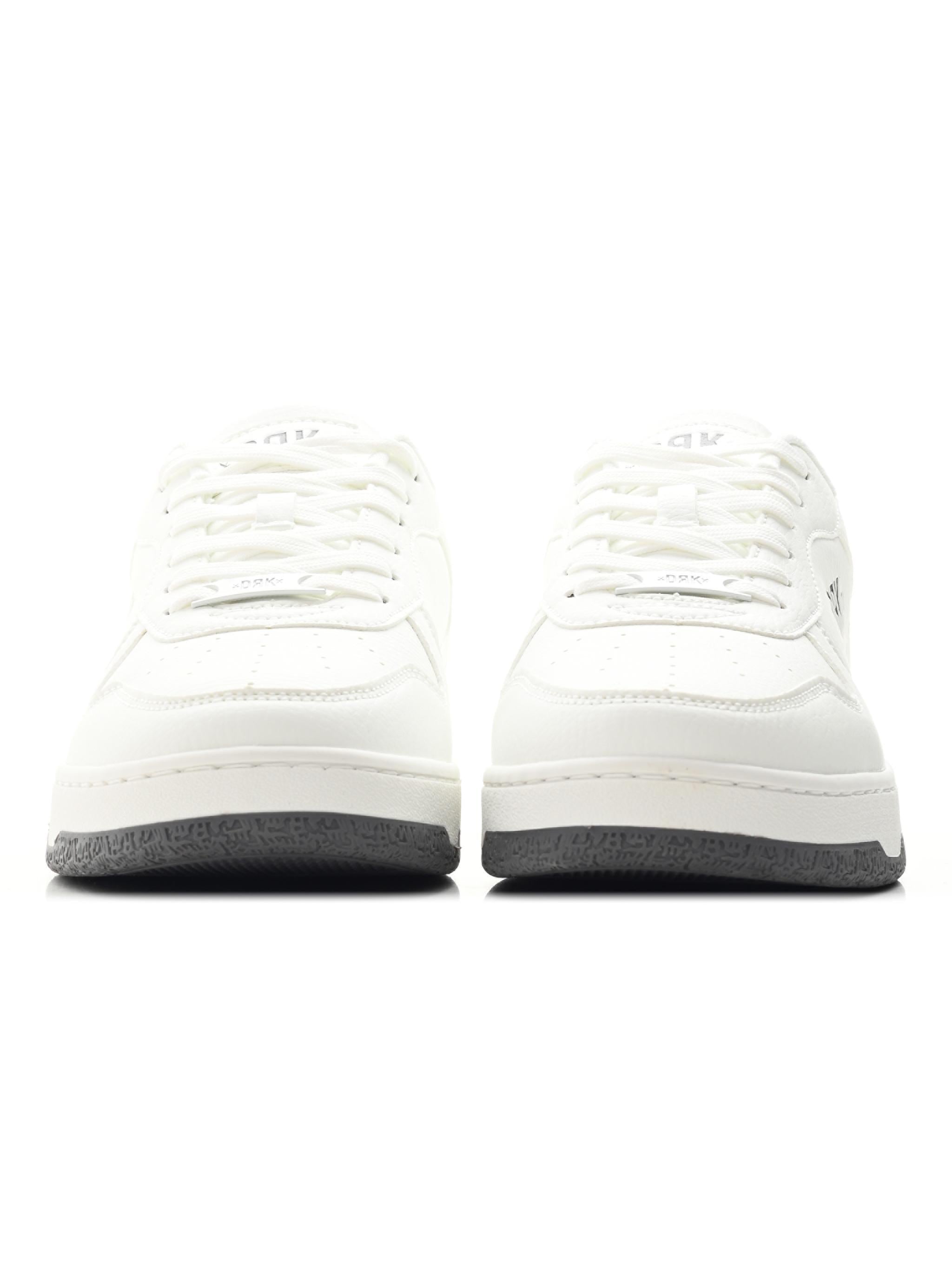 STREET VIBE Dorko Middle East