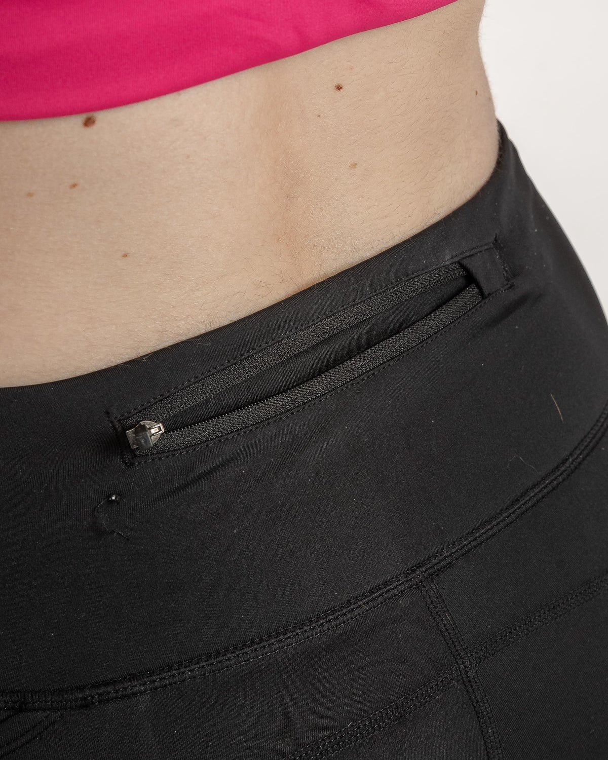 LAYLA SPORTSWEAR Dorko Middle East