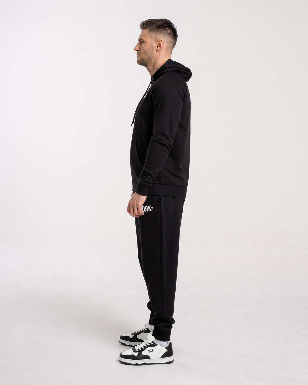 MORRIS Dorko Middle East