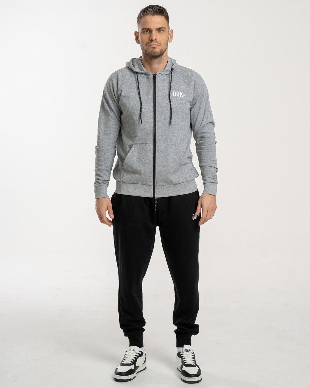 MORRIS Dorko Middle East